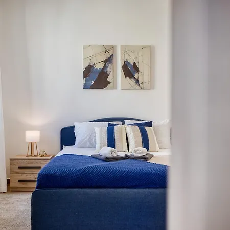 4 Bedroom Gozo With Private Pool & Garage *