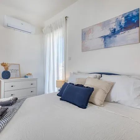 Casa vacanze 4 Bedroom Gozo With Private Pool & Garage *