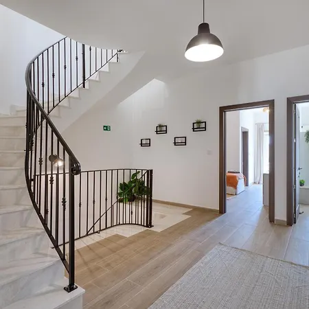 4 Bedroom Gozo With Private Pool & Garage Mgarr