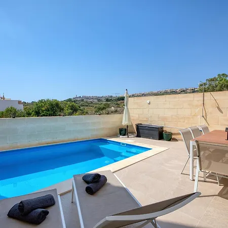 4 Bedroom Gozo With Private Pool & Garage Mgarr